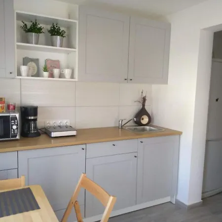 Emma & Laura Apartmanhaz Harkany